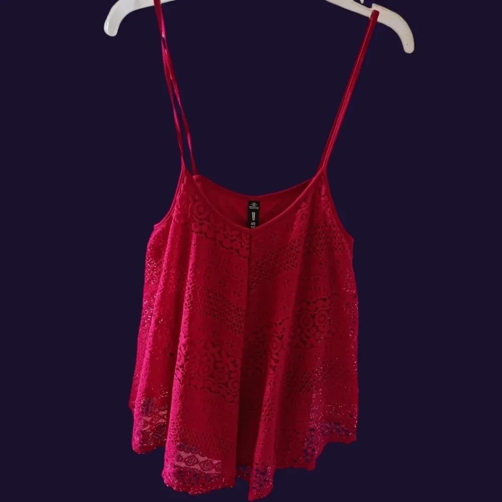 Design lab sleeveless lace tank top blouse Small petite fushia color